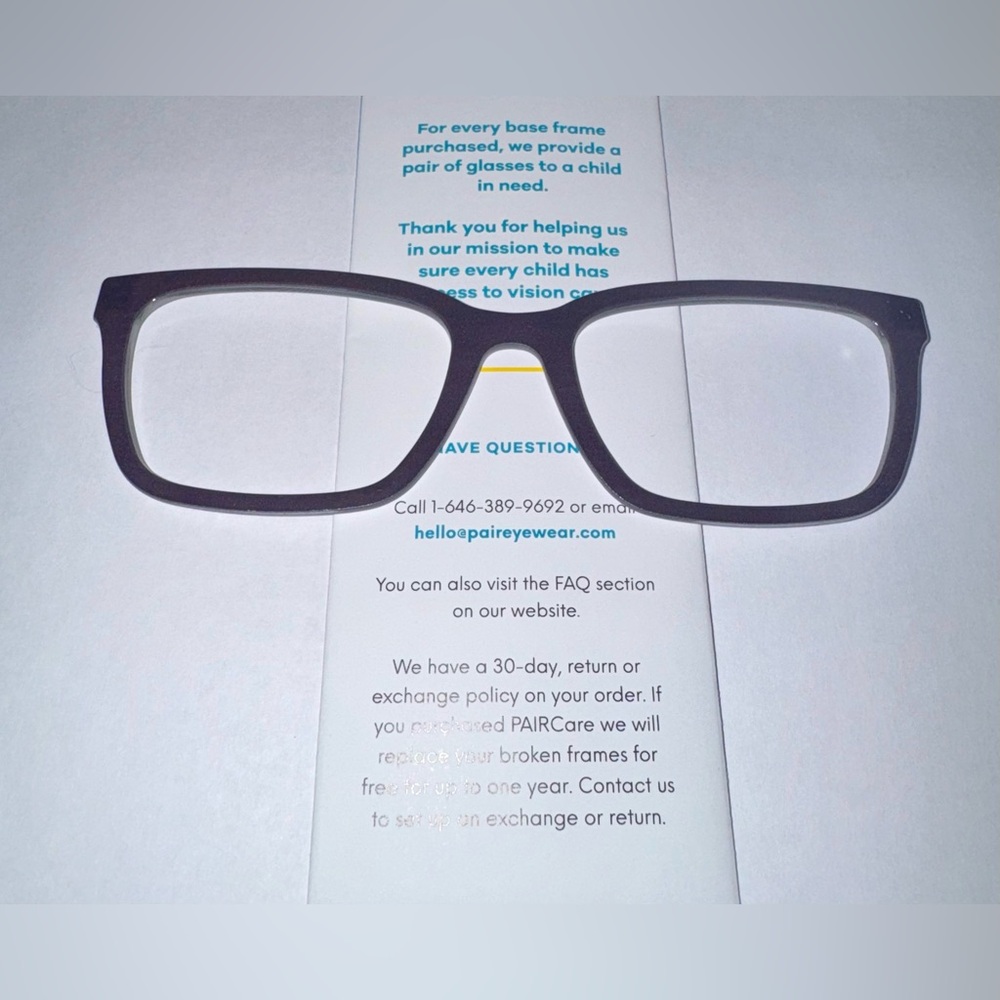 Pair Eyewear Larkin Glasses Topper in Black 049 026 Unisex, MSRP $25